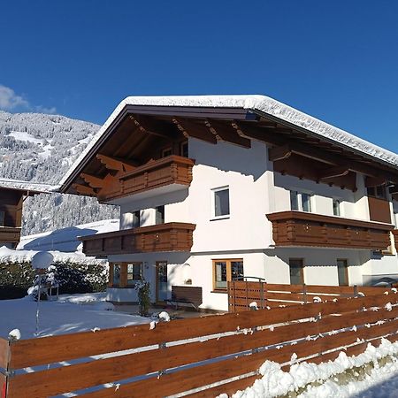 Appartement Kroell Katharina 齐勒河谷采尔 外观 照片