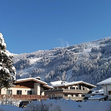 Appartement Kroell Katharina 齐勒河谷采尔 外观 照片
