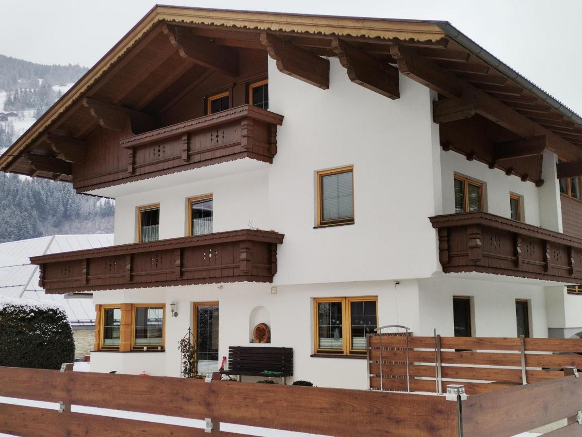 Appartement Kroell Katharina 齐勒河谷采尔 外观 照片