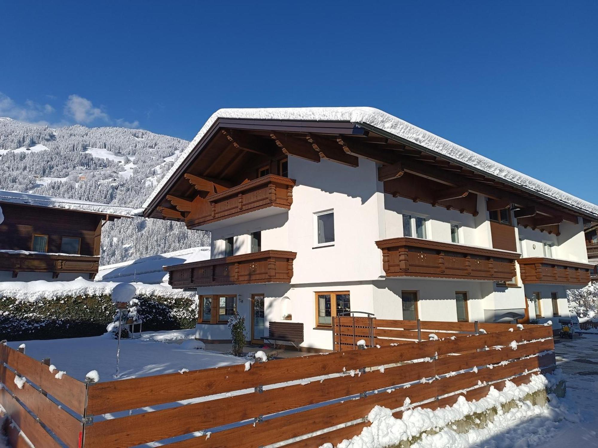 Appartement Kroell Katharina 齐勒河谷采尔 外观 照片